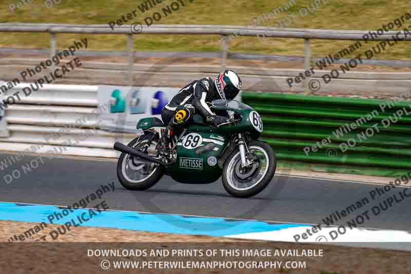Vintage motorcycle club;eventdigitalimages;mallory park;mallory park trackday photographs;no limits trackdays;peter wileman photography;trackday digital images;trackday photos;vmcc festival 1000 bikes photographs